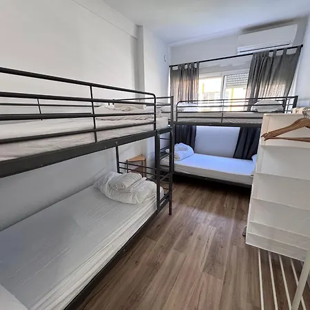 Md Bed and Breakfast Τορρεμολίνος