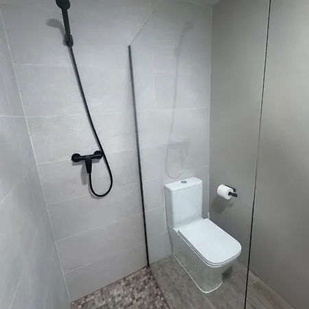 לינה וארוחת בוקר Md טורמולינוס